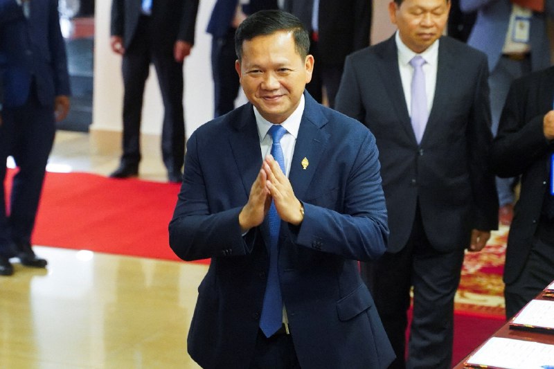 柬埔寨立法机关批准 Hun Manet 出任新首相柬埔寨国民议会周二批准洪马内为该国新任总理，这是他的父亲洪森在执掌这个东南亚国家 38 年后的历史性权力交接
