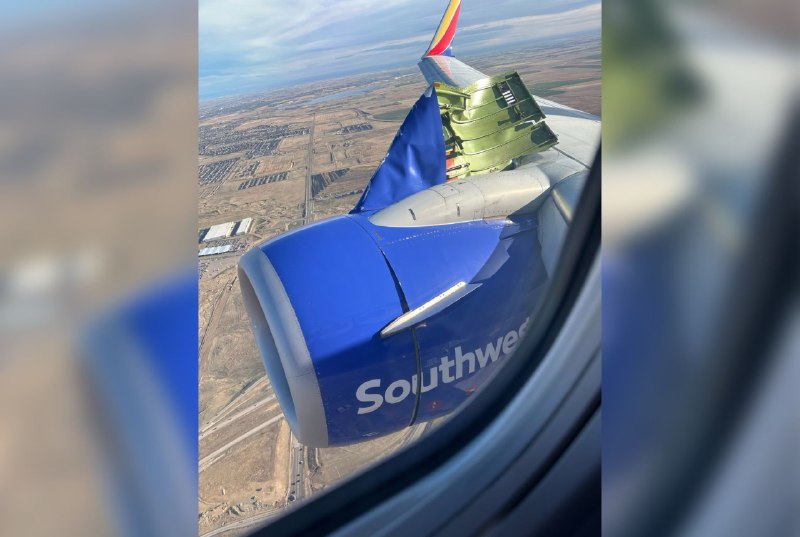 美国西南航空一架波音737-800飞机在起飞过程中发生发动机罩脱落一架由美国西南航空公司运营的波音飞机在起飞过程中发动机罩脱落，散落的部件随后击中了这架 737-800 型飞机的机翼襟翼，导致飞机被迫返回丹佛国际机场