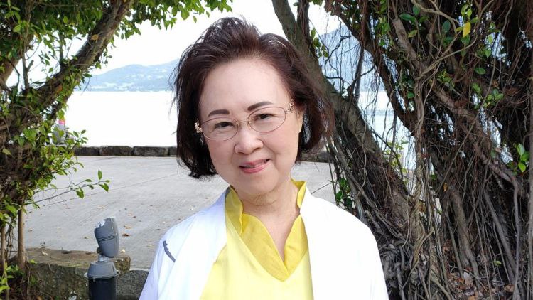 知名作家琼瑶轻生身亡，终年86岁据台湾TVBS新闻网、台湾民视新闻网等台媒12月4日报道，知名作家琼瑶今（4日）下午1时22分许，在淡水区住家内轻生身亡，终年86岁